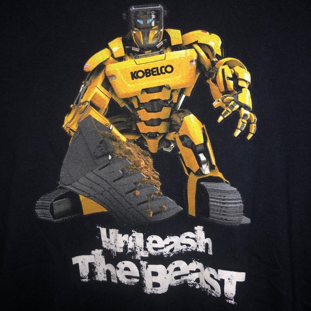 Kobelco “unleash the beast” tshirt , small